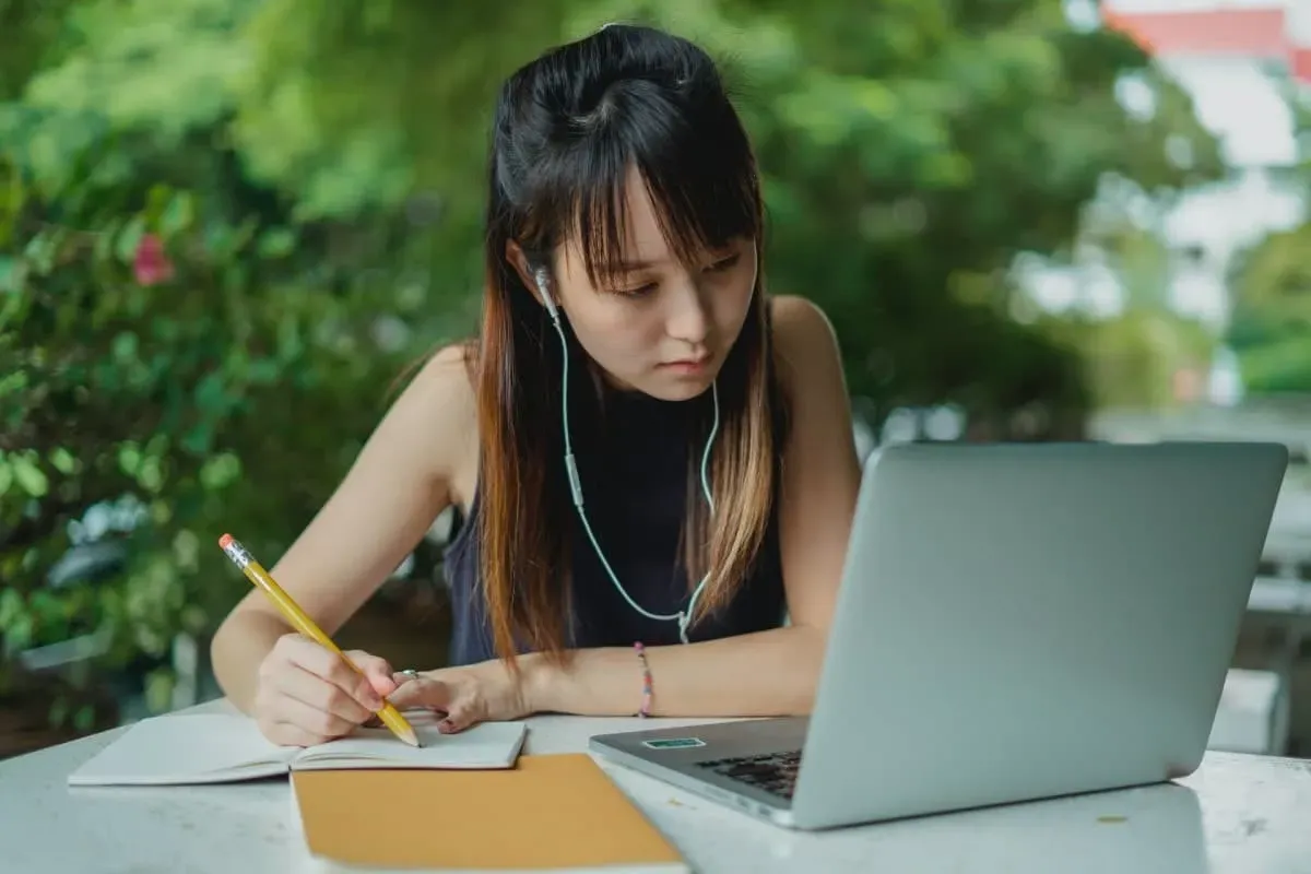 ¿Por qué es importante contar con un CRM online? Evidence Technology
